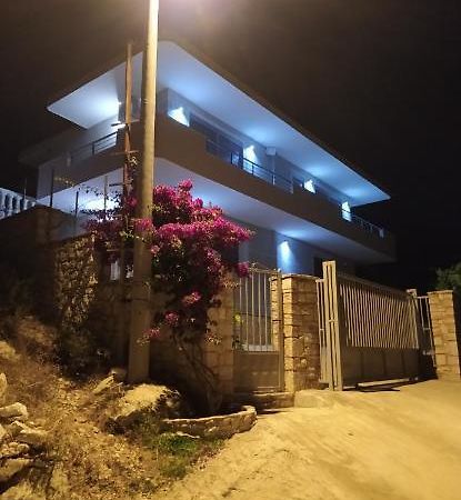 Villa Alimema Saranda Zewnętrze zdjęcie